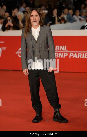 Manuel Agnelli partecipa al Red Carpet del film "Italo Calvino nelle città" durante il 19° Festival del Cinema di Roma all'Auditorium Parco della musica On Foto Stock