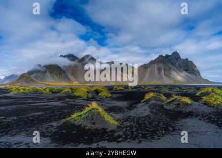 Vista del monte Vestrahorn in Islanda Foto Stock