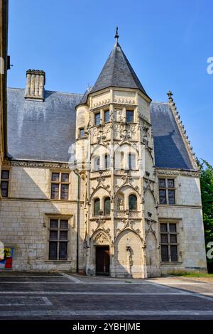 Francia, Cher (18), Bourges, Hotel des Echevins, Museo Estève, torre ottagonale Foto Stock