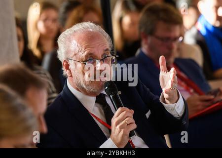 RIGA, Lettonia. 19 ottobre 2024. Egils Levits, ex presidente della Lettonia, durante la Conferenza di riga del 2024. Crediti: Gints Ivuskans/Alamy Live News Foto Stock