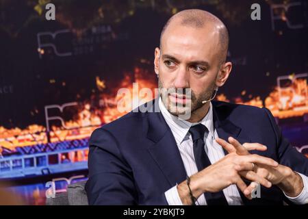 RIGA, Lettonia. 19 ottobre 2024. Benjamin Haddad, ministro delegato per gli affari europei della Francia, durante la conferenza di riga 2024. Crediti: Gints Ivuskans/Alamy Live News Foto Stock