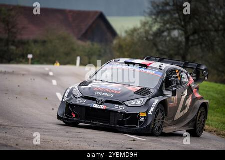 Munzkirchen, AT. 19 ottobre 2024. Ogier Sebastien, Landais Vincent di Francia con la Toyota GR Yaris Rally1 gareggiano nel Campionato del mondo Rally dell'Europa centrale a Munzkirchen, Austria, 19 ottobre 2024. Crediti: Petr Skrivanek/CTK Photo/Alamy Live News Foto Stock