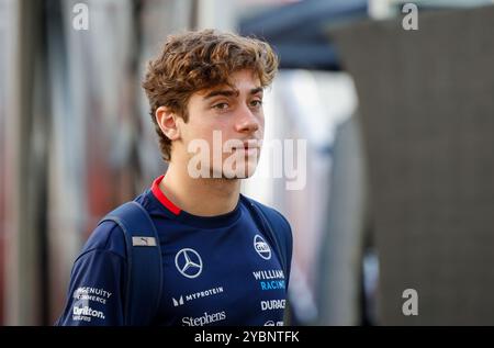 Austin, Stati Uniti. 19 ottobre 2024. Franco Colapinto arriva al paddock durante il Gran Premio di Formula 1 Pirelli ad Austin, Texas, il 19 ottobre 2024. (Foto di: Stephanie Tacy/Sipa USA) credito: SIPA USA/Alamy Live News Foto Stock