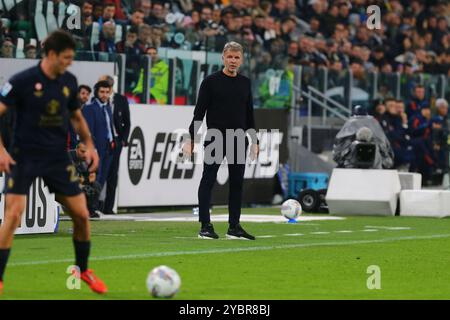 Marco Baroni, allenatore del SS Lazio, durante la partita di serie A tra Juventus FC e SS Lazio del 19 ottobre 2024 allo stadio Allianz di Torino, Ita Foto Stock