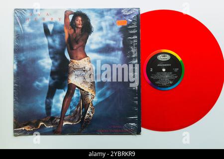 Ava Cherry 12" singolo Good Intentions 45 giri copertina album Long Play e registrazione in vinile. Foto Stock