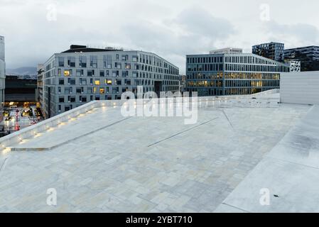 Moderni edifici residenziali e di uffici di lusso nell'area di Barcode Project Nel centro di Oslo Foto Stock