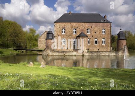 Castello Erenstein nella valle Anstel nella cittadina olandese Kerkrade Foto Stock