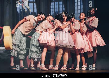 Milano, Italia. 19 ottobre 2024. Melanie Martinez in concerto all'Unipol Forum di Milano, Italia. Crediti: Notizie dal vivo Marco Arici/Alamy Foto Stock