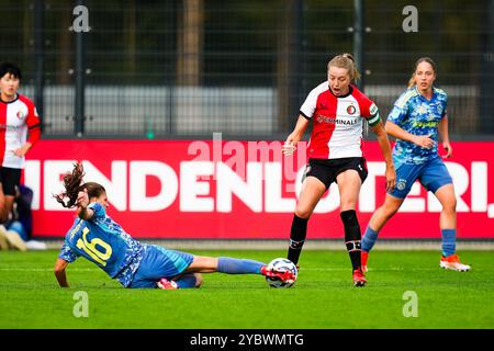 Rotterdam - Maruschka Waldus del Feyenoord Rotterdam durante il quarto round dell'Azerion Vrouwen Eredivisie nella stagione 2024/2025. La partita è ambientata tra Feyenoord V1 e Ajax V1 a Varkenoord il 20 ottobre 2024 a Rotterdam, nei Paesi Bassi. (VK Sportphoto/Danny de Groot) Foto Stock