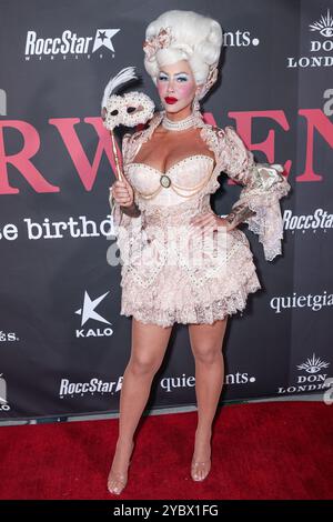 Tarzana, Stati Uniti. 19 ottobre 2024. TARZANA, LOS ANGELES, CALIFORNIA, Stati Uniti d'America - 19 OTTOBRE: Amber Rose arriva ad Amberween - Amber Rose Birthday Party tenutosi in una residenza privata il 19 ottobre 2024 a Tarzana, Los Angeles, California, Stati Uniti. (Foto di Xavier Collin/Image Press Agency) credito: Image Press Agency/Alamy Live News Foto Stock