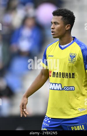 Genk, Belgio. 20 ottobre 2024. Joel Chima Fujita di STVV nella foto durante una partita di calcio tra KRC Genk e STVV, domenica 20 ottobre 2024 a Genk, il giorno 11 della stagione 2024-2025 della "Jupiler Pro League" prima divisione del campionato belga. BELGA FOTO JOHAN EYCKENS credito: Belga News Agency/Alamy Live News Foto Stock