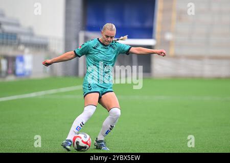 Linkoping, Svezia. 20 ottobre 2024. Bilborsen Arena, Linkoping, Svezia, 20 ottobre 2024: Filippa Andersson amplia (18 Kristianstad) nel gioco della Lega svedese OBOS Damallsvenskan il 20 ottobre 2024 tra Linkoping FC e Kristianstads DFF alla Bilborsen Arena di Linkoping, Svezia (Peter Sonander/SPP) credito: SPP Sport Press Photo. /Alamy Live News Foto Stock