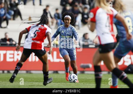 ROTTERDAM - Lily Yohannes dell'Ajax durante l'Azerion Women's Eredivisie match tra Feyenoord e Ajax allo Sportcomplex Varkenoord il 20 ottobre 2024 a Rotterdam, Paesi Bassi. ANP PIETER STAM DE JONGE Foto Stock