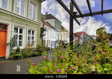 Bergen, Norvegia 8 settembre 2024 la colorata comunità Klosteret di Òold townÓBergen. Foto Stock