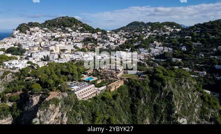 Veduta aerea dell'isola di Capri con drone Foto Stock