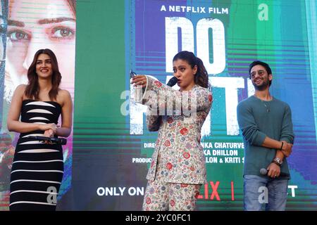 Gli attori di Bollywood Kirti Sanon, Kajol e Shaheer Sheikh promuovono il loro prossimo film "Do Patti" a Jaipur, Rajasthan, India, il 21 ottobre 2024. (Foto di Vishal Bhatnagar/NurPhoto) crediti: NurPhoto SRL/Alamy Live News Foto Stock