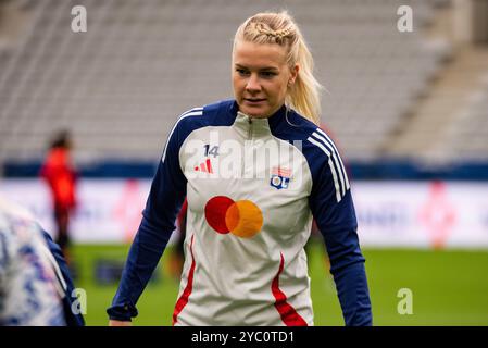 Parigi, Francia. 20 ottobre 2024. ADA Hegerberg dell'Olympique Lyonnais si scalda davanti al campionato francese femminile, partita di calcio Arkema Premier Ligue tra Paris FC e Olympique Lyonnais il 20 ottobre 2024 allo stadio Sebastien Charlety di Parigi, Francia - Photo Melanie Laurent/A2M Sport Consulting/DPPI Credit: DPPI Media/Alamy Live News Foto Stock