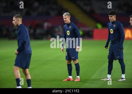 Barcellona, ESP. 20 ottobre 2024. FC BARCELONA VS SEVILLA FC. 20 ottobre 2024 Dani Olmo (20) del FC Barcelona prima della partita tra FC Barcelona e Sevilla FC corrispondente al decimo giorno di la Liga EA Sports allo Stadio Olimpico Lluis Companys di Montjuic a Barcellona, Spagna. Crediti: Rosdemora/Alamy Live News Foto Stock