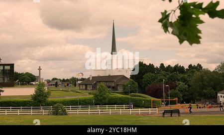 08.06.2024 Knock, Co Mayo, Irlanda. Il Santuario di nostra Signora di Knock è una basilica cattolica romana di nostra Signora Regina d'Irlanda. Foto Stock