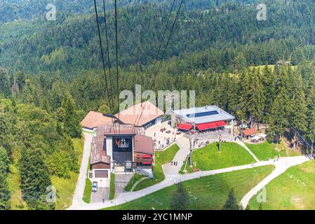 Spettacolare vista sulle montagne e dal monte Pilatus, Svizzera, 17 agosto 2022 Foto Stock