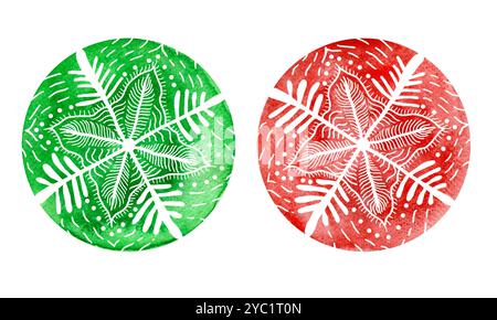 Serie di due cerchi riempiti con un ornamento sotto forma di fiocco di neve. Linee bianche di diverso spessore, punti. Un cerchio è verde, l'altro rosso. Acquerello. Isolato su sfondo bianco. Natale Foto Stock