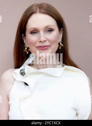 19 ottobre 2024, Londra, Inghilterra, Regno Unito - Julianne Moore partecipa alla Room Next Door Premiere al BFI London Film Festival 2024, Royal Festival Hall Foto Stock