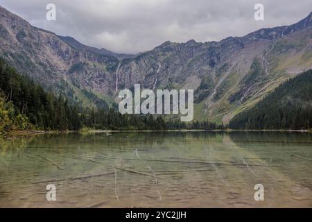 Lago Avalanche nel Glacier National Park Foto Stock