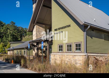 Centro visitatori Red Top Mountain presso il Red Top Mountain State Park sul lago Allatoona a Cartersville, Georgia. (USA) Foto Stock