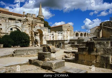 Teatro romano di Arles, Bouches-du-Rhone, Provenza, Francia Foto Stock