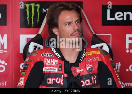 (11) Nicolo Bulega dall'Italia del Aruba.it Ducati Team, cavalca Ducati Panigale V4R durante il Campionato del mondo FIM Motul Superbike - gara 1 di Acerbis Foto Stock