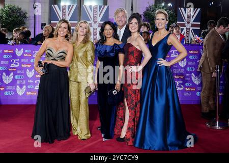 (Da sinistra a destra) Susanna Reid, Kate Garraway, Ranvir Singh, Richard Madeley, Laura Tobin e Charlotte Hawkins partecipano ai Pride of Britain Awards al Grosvenor House Hotel di Londra. Data foto: Lunedì 21 ottobre 2024. Foto Stock