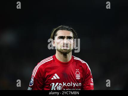 Jota Silva del Nottingham Forest durante la partita di Premier League al City Ground di Nottingham. Data foto: Lunedì 21 ottobre 2024. Foto Stock