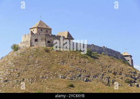 Il castello di Sumeg (Suemeg) fu costruito a metà o alla fine del XIII secolo da re Bela IV, Sumeg, Ungheria, Europa Foto Stock