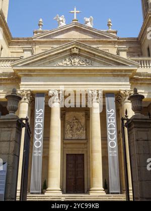 Facciata neoclassica della Cattedrale di Santa Maria, Pamplona, Navarra, Spagna, Europa Foto Stock