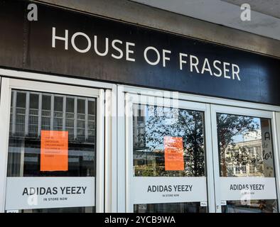 Il negozio House of Fraser in New George Street, Armada Way e Royal Parade Plymouth sono temporaneamente chiusi. Foto Stock