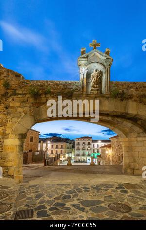 Star Arch, Arco de la Estrella, Caceres Extremadura, Spagna Foto Stock