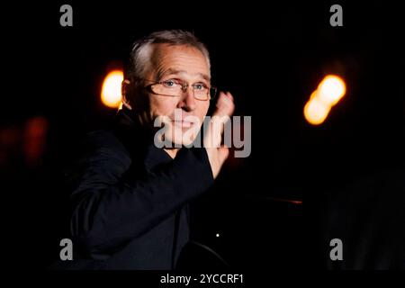 Jens Stoltenberg, NATO-Generalsekretaer, aufgenommen im Rahmen des grossen Zapfenstreich fuer NATO-Generalsekretaer Jens Stoltenberg a Berlino, 22.10.2024. Fotografiert im Auftrag des Auswaertigen Amtes. Berlin Deutschland *** Jens Stoltenberg, Segretario generale della NATO, fotografato durante il Grand Tattoo per il Segretario generale della NATO Jens Stoltenberg a Berlino, 22 10 2024 fotografato per conto del Federal Foreign Office Berlin Germania Copyright: XKiraxHofmann/AAX Foto Stock