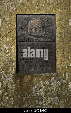 Lapide, lapide commemorativa, ex cappella di pellegrinaggio di Kappelberg, Fellbach, Waiblingen, Baden-Wuerttemberg, Germania, Europa Foto Stock