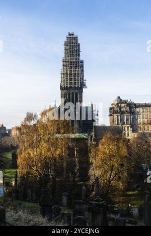 Vista esterna della Cattedrale di Glasgow. Scozia, Regno Unito. La cattedrale di Glasgow è la cattedrale più antica della Scozia continentale Foto Stock