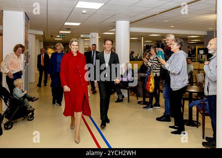 Alkmaar, Paesi Bassi, 2024-10-23 11:28:25 ALKMAAR, 23-10-2024, Northwest Hospital Group Queen Máxima durante una visita di lavoro al Northwest Hospital Group ad Alkmaar. La visita si concentra sul "futuro dell'assistenza sanitaria", FOTO: NLBeeld/Patrick van Emst crediti: NL Beeld / Patrick van Emst Foto Stock