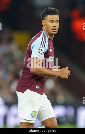 Aston Villa attaccante Ollie Watkins (11) durante la partita Aston Villa FC contro Bologna FC 1909 UEFA Champions League turno 1 a Villa Park, Birmingham, Inghilterra, Regno Unito il 22 ottobre 2024 Credit: Every Second Media/Alamy Live News Foto Stock