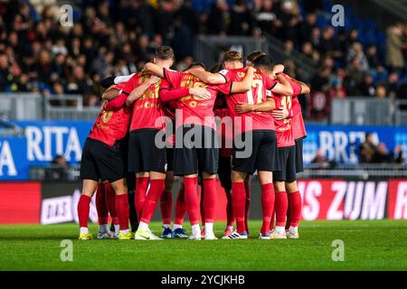 Wiesbaden, Germania. 23 ottobre 2024. SV Wehen Wiesbaden, GER, SV Wehen Wiesbaden vs. Dynamo Dresden, Fussball, 3. Bundesliga, 11 anni. LE NORMATIVE DFB Spieltag, Saison 2024/2025, 23.10.2024 VIETANO QUALSIASI USO DI FOTOGRAFIE come SEQUENZE DI IMMAGINI e/o QUASI-VIDEO. Foto: Eibner-Pressefoto/Florian Wiegand credito: dpa/Alamy Live News Foto Stock