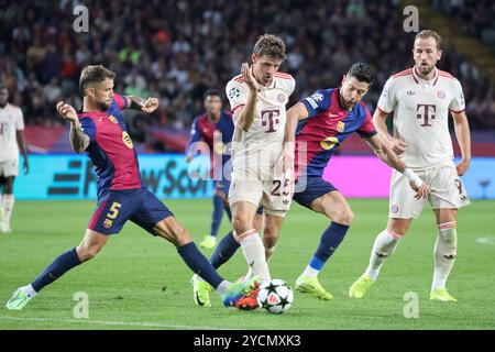 Barcellona, spagnolo. 23 ottobre 2024. Thomas Mueller (Bayern Muenchen#25), ESP, FC Barcelona - FC Bayern Muenchen, Fussball, Champions-League, 3. Spieltag, Saison 2024/2025, 23.10.2024 foto: Eibner-Pressefoto/Joerg Niebergall credito: dpa/Alamy Live News Foto Stock