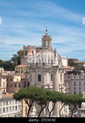 Cupola della Chiesa del Santissimo nome di Maria in foro Traiano Foto Stock