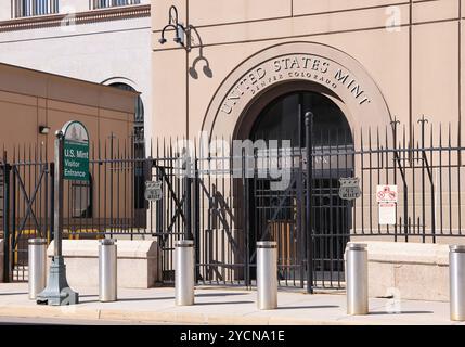 La zecca degli Stati Uniti, dove ogni anno vengono prodotti miliardi di monete, Denver, Colorado. Foto Stock