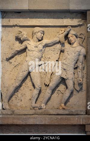 Fregio del Tempio e di Selinunte, Eracle e l'Amazzonia, Tempio e di Selinunte, Museo Archeologico regionale Antonio Salinas, Palermo, si Foto Stock