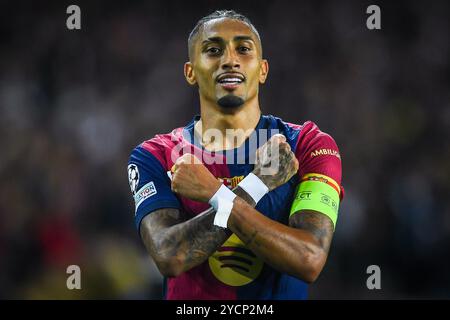 Barcellona, Barcellona, Spagna. 23 ottobre 2024. RAPHAELDIAS BELLOLI (Raphinha) di Barcellona celebra il suo gol durante la partita di UEFA Champions League, fase MD3 tra FC Barcelona e FC Bayern Monaco all'Estadi Olimpic Lluis Companys. Il Barcellona ha vinto 4:1. (Credit Image: © Matthieu Mirville/ZUMA Press Wire) SOLO PER USO EDITORIALE! Non per USO commerciale! Foto Stock