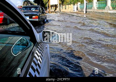 Strada piena Foto Stock