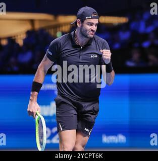 Vienna, Austria. 23 ottobre 2024. MATTEO BERRETTINI festeggia durante l'Erste Bank Open ATP500, torneo maschile di tennis. Berrettini ha vinto 6:3, 6:7, 6:3. (Credit Image: © Mathias Schulz/ZUMA Press Wire) SOLO PER USO EDITORIALE! Non per USO commerciale! Foto Stock