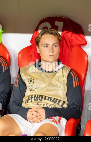 Lisboa, Portogallo. 23 ottobre 2024. Andreas Schjelderup del Benfica visto durante la partita di UEFA Champions League, tra Benfica e Feyenoord all'Estadio Sport Lisboa e Benfica. Punteggio finale; Benfica 1:3 Feyenoord. Credito: SOPA Images Limited/Alamy Live News Foto Stock